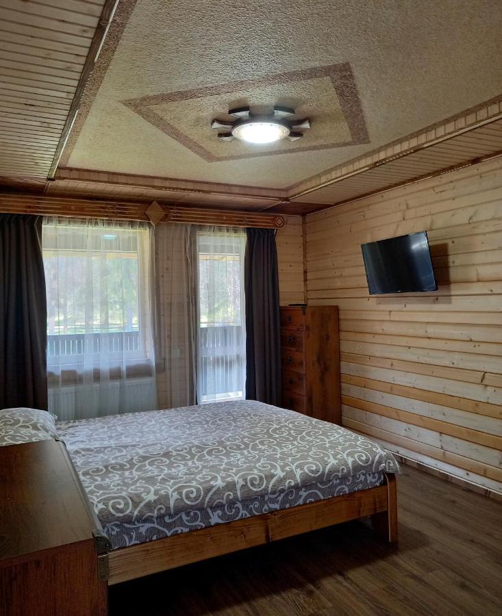 Voyage Tatariv Hotell Exteriör bild